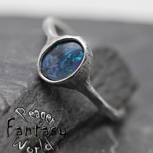 Black Australian Opal Ring,Gemstone ring,statement ring,natural stone,Cocktail ring,Women opal ring,Sterling silver Ring,Black Opal Ring