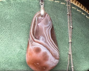 Botswana Agate Pendant – Deep Salmon Pink with Gray and White Bands