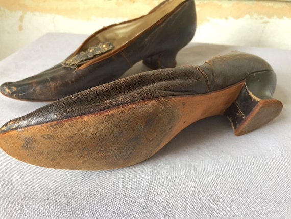 Women's narrow store formal shoes