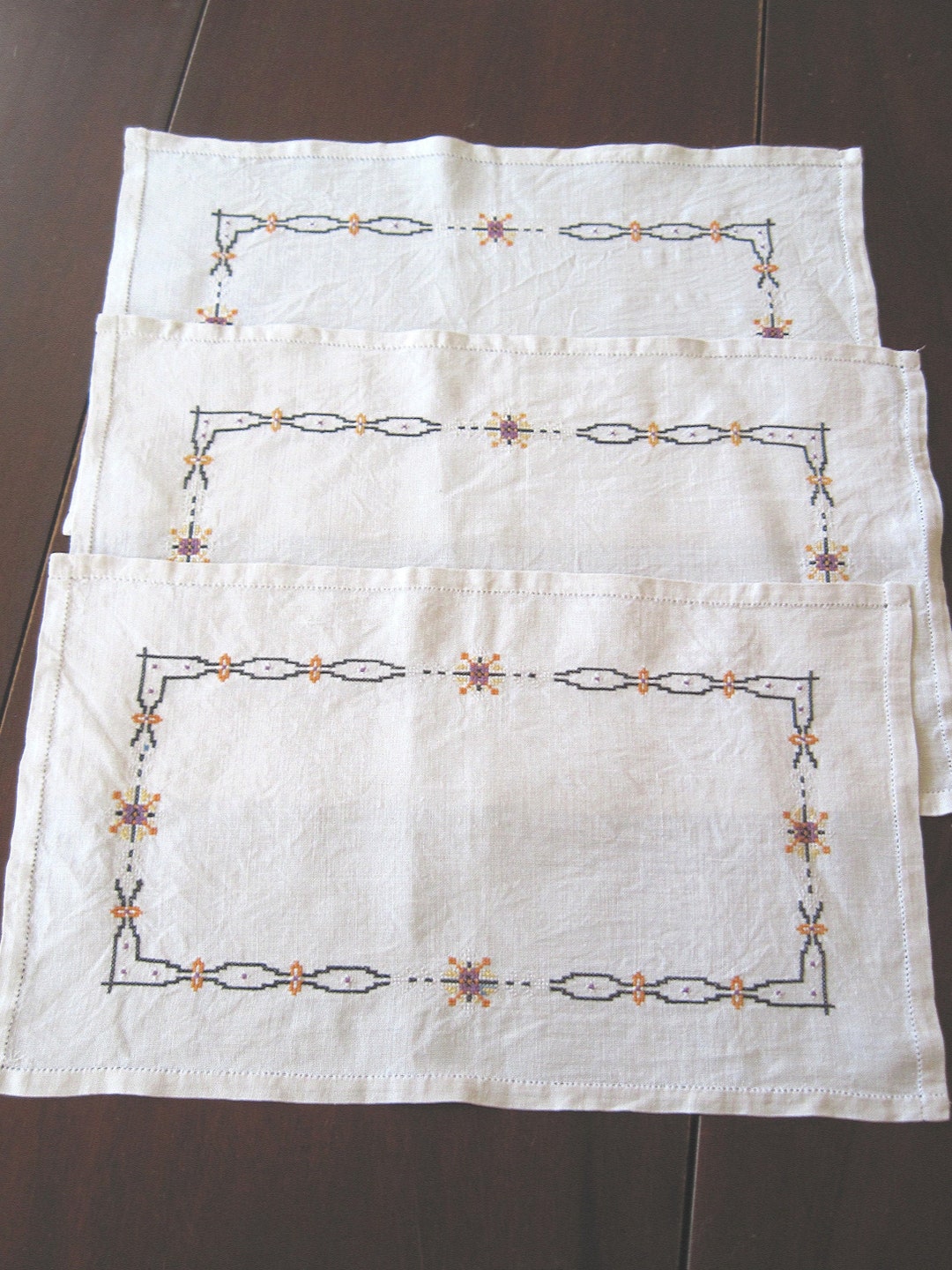 Table Mat Stitching Mathod Vintage Linen Cross Stitch Table Mats - Set of 3 Handmade Placemats - Etsy