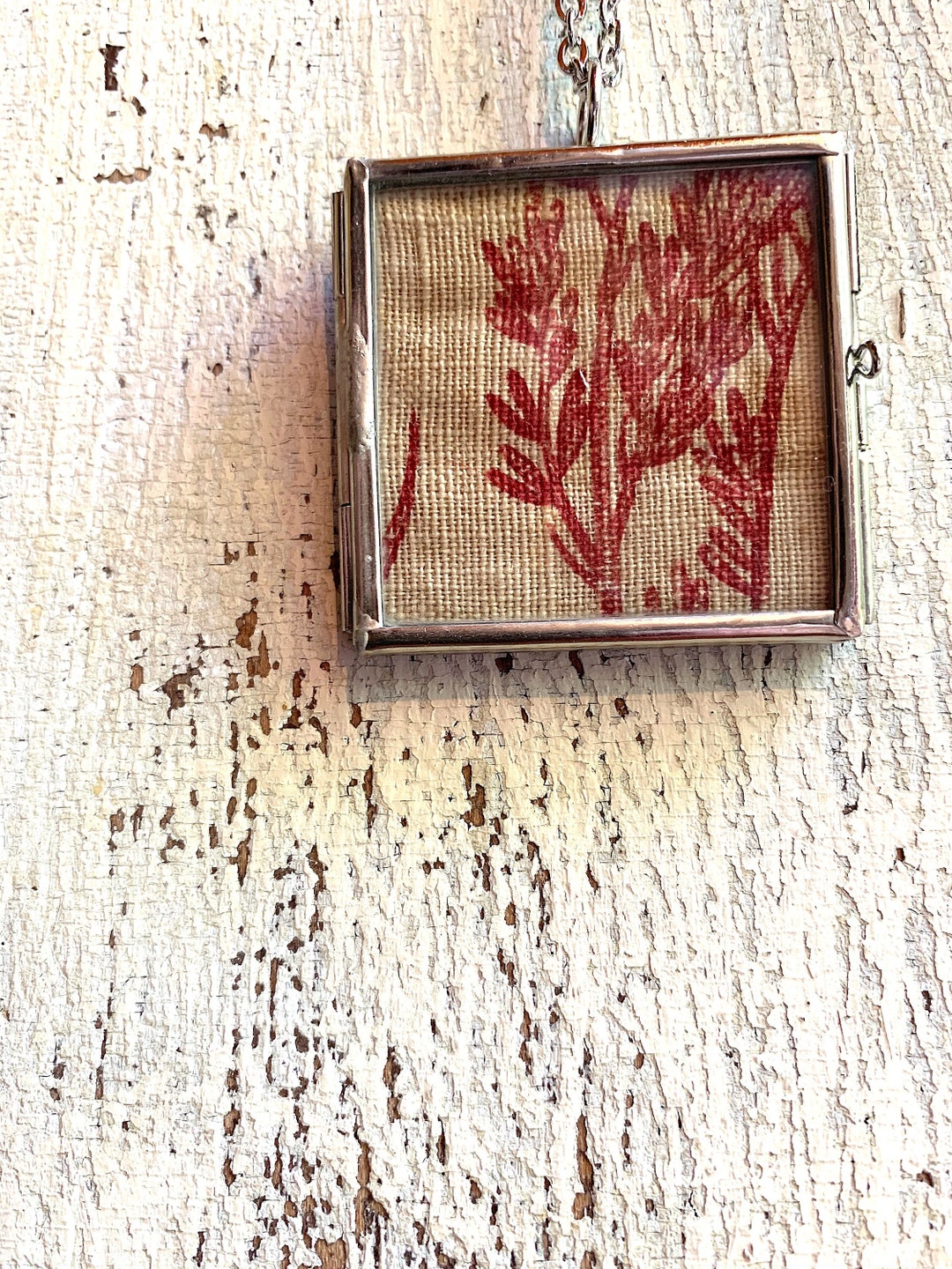 Cloth Locket Antique Toile Fabric Locket Necklace: Red Fern, 19th Century Textile - Etsy