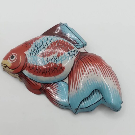 1970s Vintage Tin Goldfish Fantail Fish Brooch 4 1/2… Gem