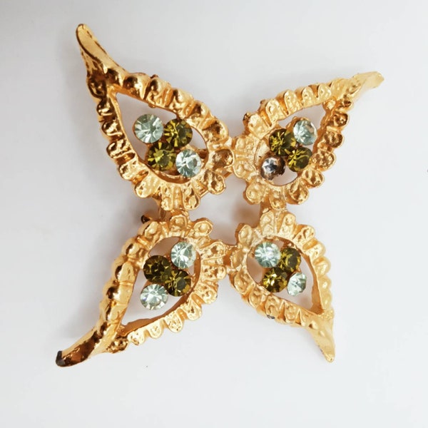 1960s Vintage Brooch Leaf Brooch Peridot And Clear Glass stones Gold Gilt 8cmX8cm Large Brooch Costume Brooch