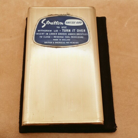 Very Rare Stratton Brush Off ,Vintage Hair Brush, Clo… Gem