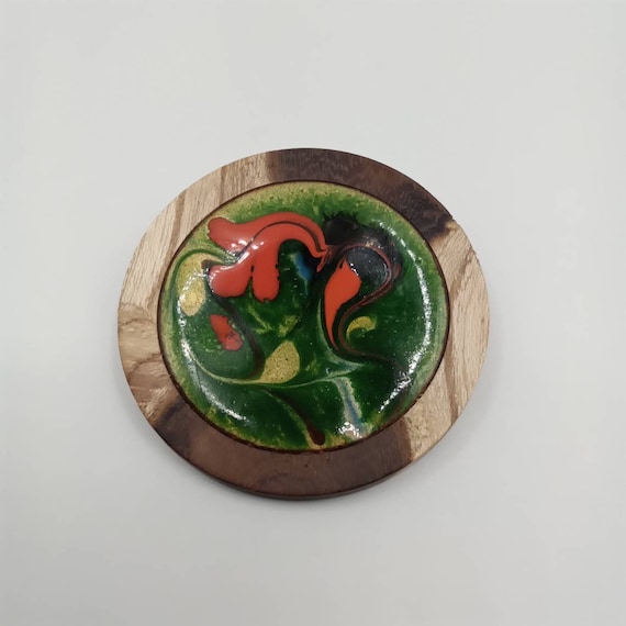 Vintage Arts and crafts Handpainted Wooden brooch… - image 1