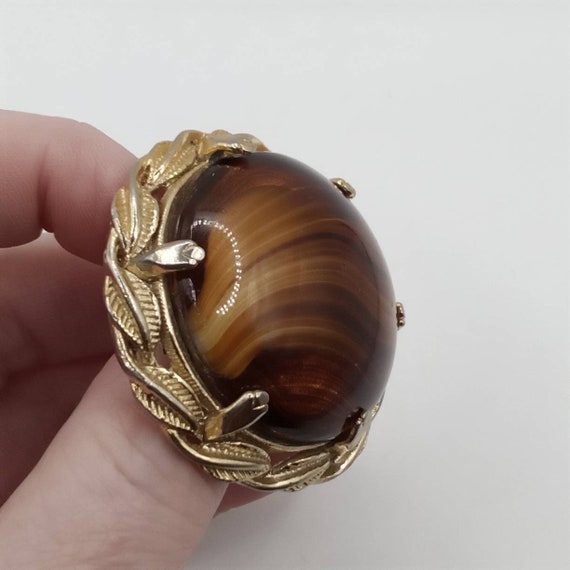 1960s Vintage Brooch Brown Banded Glass Chunky Br… - image 2