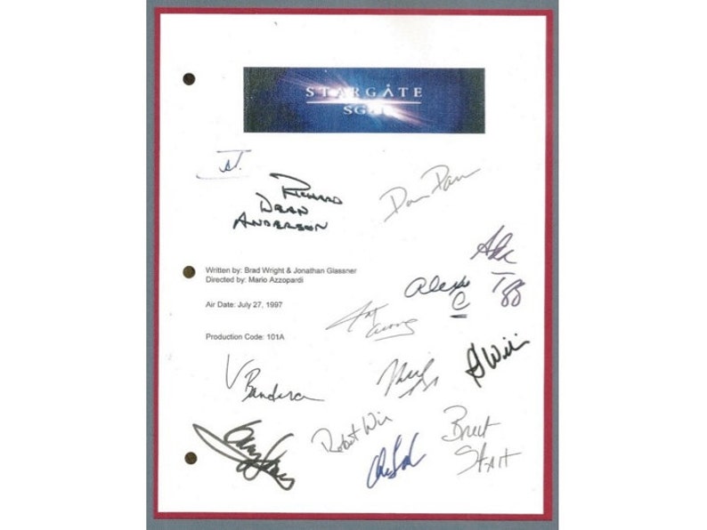 Stargate SG-1 Pilot Signed TV Script Autographed: Richard Dean Anderson, Amanda Tapping, Michael Shanks, Christopher Judge, Alexis Cruz image 1