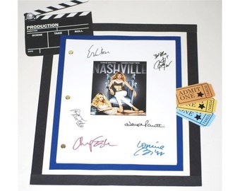 Nashville Pilot Episode TV Script Autographed: Connie Britton, Hayden Panettiere, Eric Close, Charles Esten, Jonathan Jackson, Powers Booth