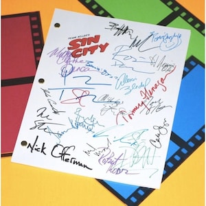 Sin City Movie Signed Script Autographed: Quentin Tarantino, Jessica Alba, Davon Aoki, Elijah Wood, Bruce Willis, Brittany Murphy & More