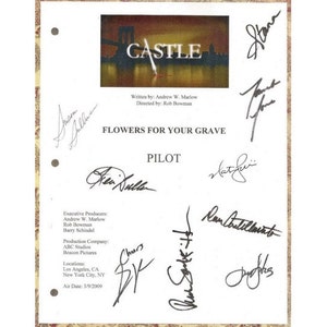 Castle Pilot Episode TV Script Screenplay Autograph: Stana Katic, Susan Sullivan, Nathan Fillion, Ruben Santiago-Hudson, James Patterson