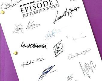 Star Wars Phantom Menace Movie Script Signed  Liam Neeson, Anthony Daniels, Natalie Portman, Ewan McGregor, Frank Oz, Ian McDiarmid