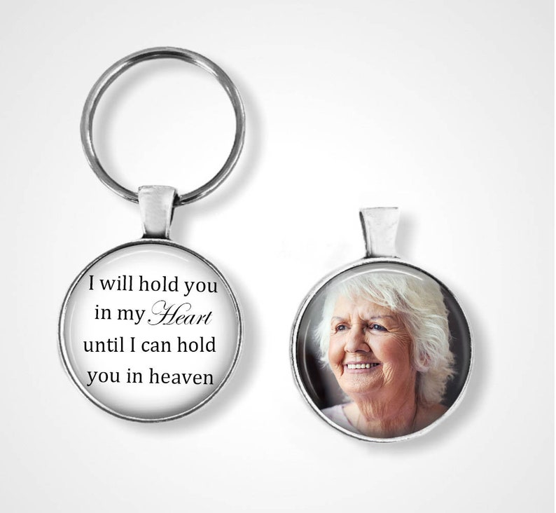 heaven remembrance memorial gift memorial charm in loving memory I will hold you in my heart MEMORIAL KEYCHAIN in memory of