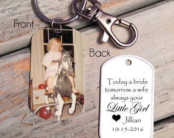 FATHER of the BRIDE GIFT - Father of the bride,  gift from bride to Dad -  Father of the bride keychain - Father of the bride gift idea