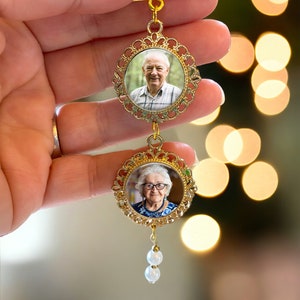 Wedding bouquet photo charm keepsake in gold