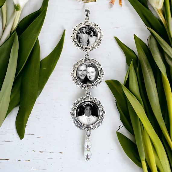Bridal Bouquet Photo Memory Charm Wedding Gift for Bride -   Wedding  bouquet charms, Bouquet charms, Wedding gifts for bride