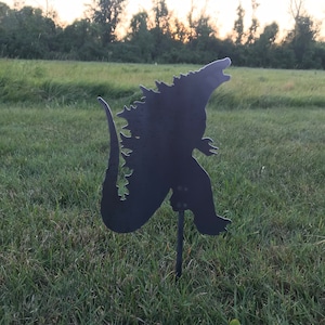 Steel Godzilla Lawn Stake / Garden Art / Godzilla / Lawn Art