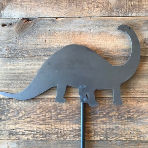 Steel Dinosaur Garden Stake / Dinosaur Fossil / Metal Yard Art / Jurassic Park
