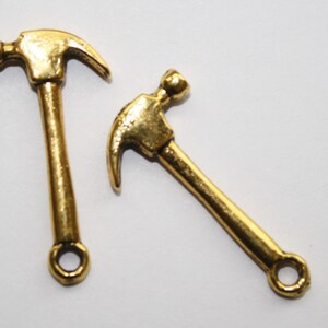 Hammer Charms,  Antique Brass Hammer Charm, 3D Metal Charms, Tool Charms, Carpenter Charms, Hammer Pendant, 20pcs -  25x12mm - #518