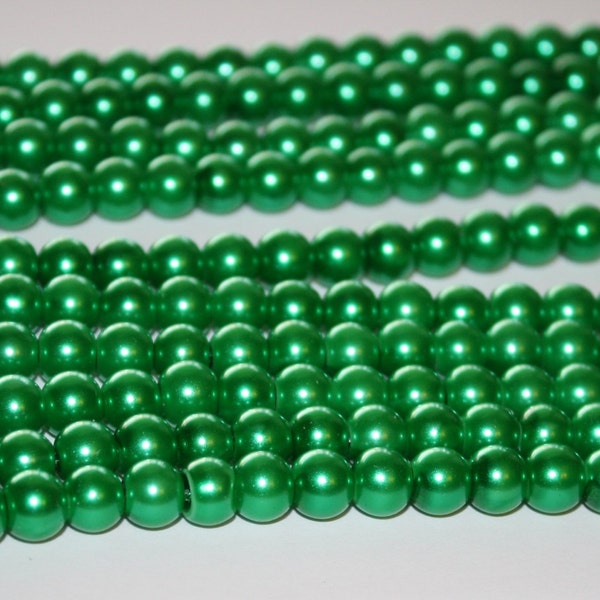 Kelly Green Glass Beads - 8mm - 48ct - #160