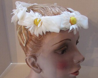 Vintage Topper Hat Pleated Organdy Dangling Blossoms 1960  display picture 3