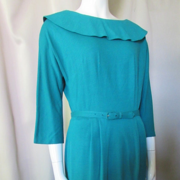 SALE! Vintage Dress Day Dress Jersey Knit Emerald Green Forever Young Puritan Brand Cowl Neck Raglan Sleeves Mid Century