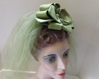 SALE Vintage Wedding Bridesmaid Veil 1960 Era Avocado Green Looped Bow Double Veil