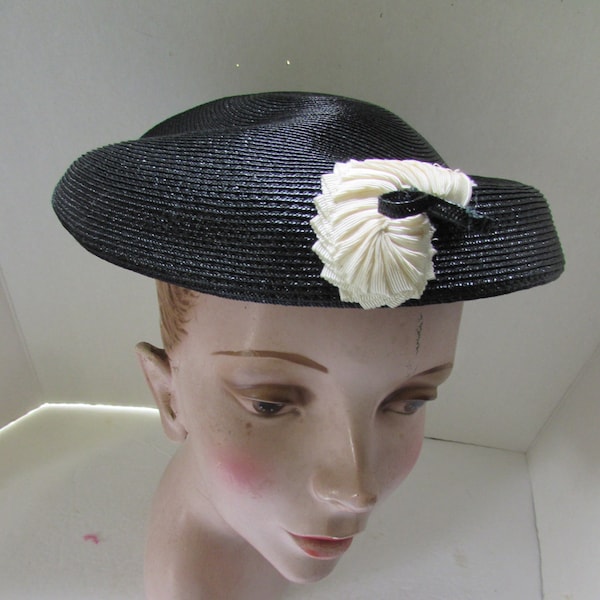 Vintage Hat Navy Straw Pancake Style Navy Millinery Straw Ribbon Crescent White Accents Mid Century Design