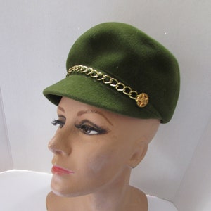 Vintage Hat Mod Style Motorcycle Style Olive Green Millinery Felt Made in Italy Betmar Hats Marshall Field Hat Bars Museum Deaccession