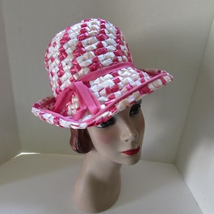 Betmar Pink Hat - Etsy display picture 1