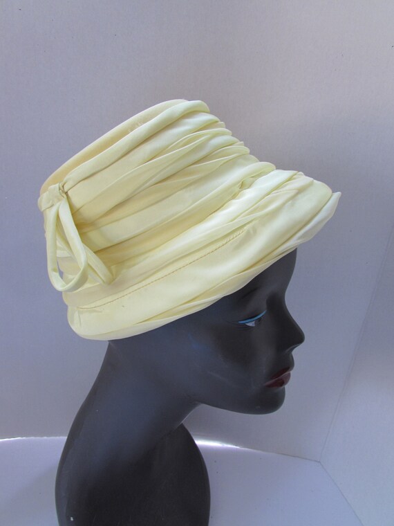 Vintage Hat Bucket Style Mid Century Hat Lemon Yellow  display picture 3