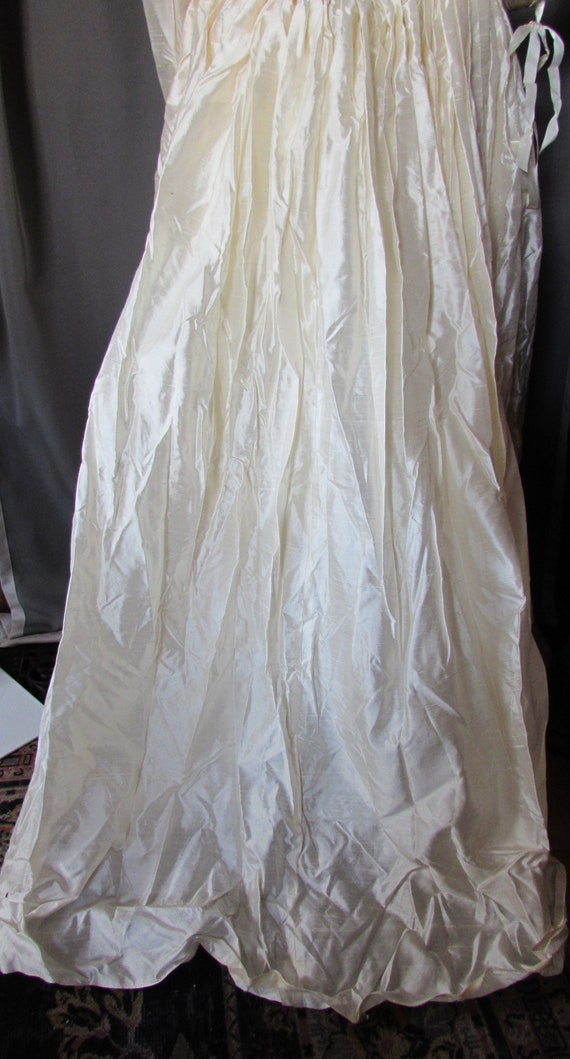 Wedding Gown Candle Light Shantung Opera Length G… - image 8