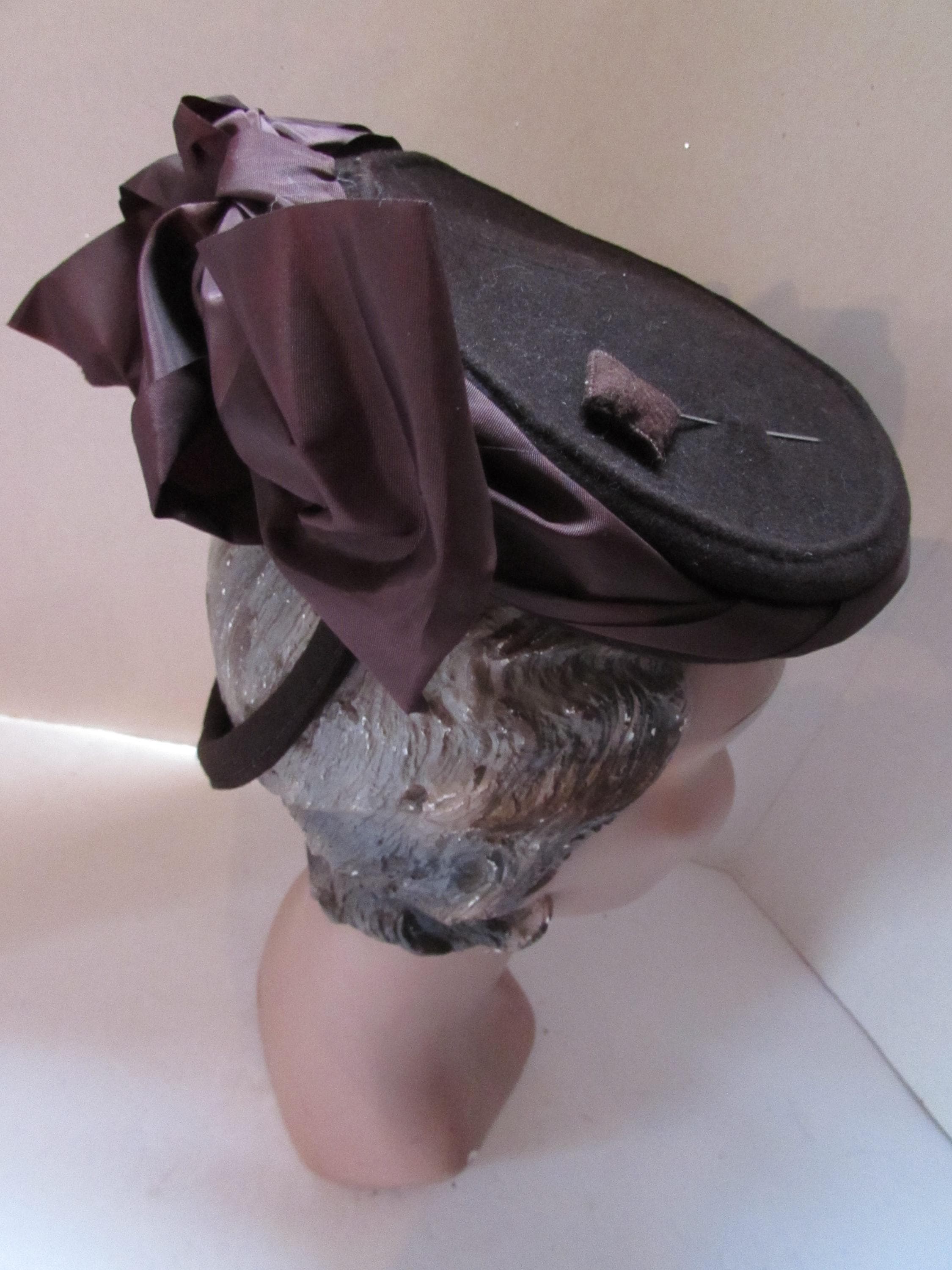 1940 Era Tilt Hat Chocolate Brown Felt Taffeta Bows Chignon 
