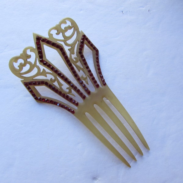 Art Deco 1930 Era Hair Comb Garnet Red Stones Cream Celluloid Arrow Shape Vintage Vanity Item