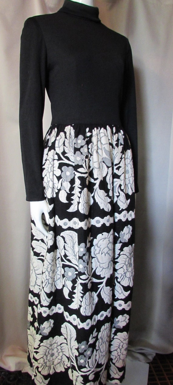 Maxi Skirt Mid Century Lounge Dress Black Knit To… - image 1