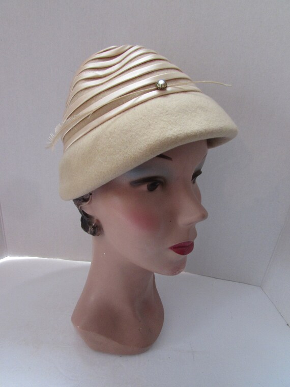 Felt Hat Beehive Shape Tan Shade Satin Bands Champ