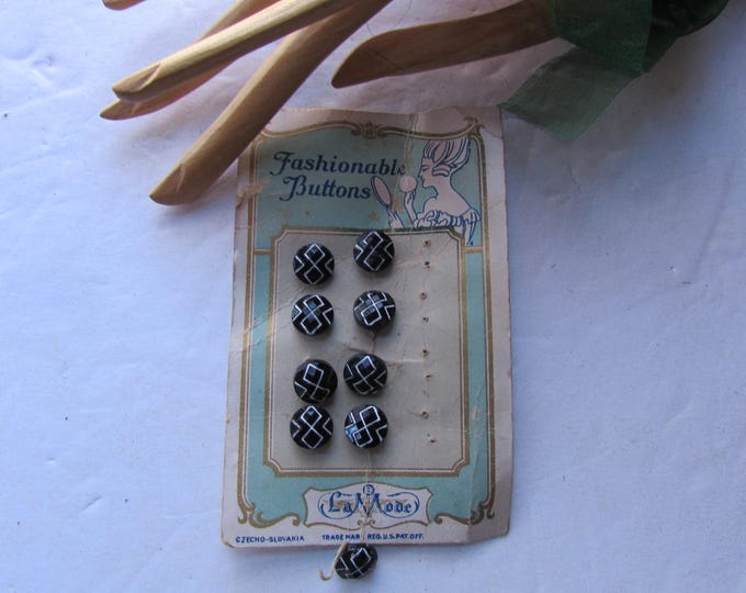 Vintage Buttons Clear Green Faceted Round Shank Backing Set 18 - Etsy