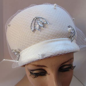 Vintage Winter Hat Winter White Wool Silver Sequins Glenover Hat Henry Pollak Design Mr. Richard Hat Bubble Hat 1960 Style Vintage Fashion image 2