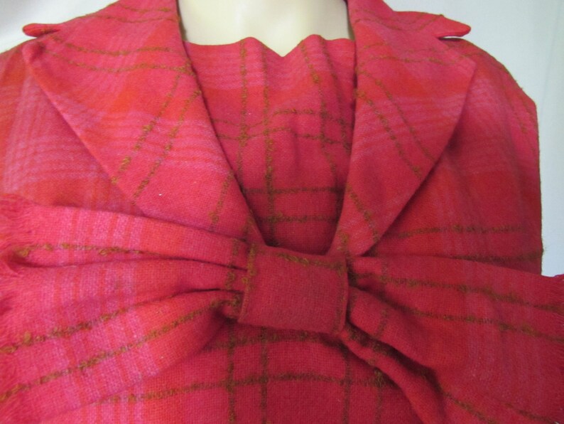 1960 Era Bobbie Brooks 2 Piece Suit Wool Blend Raspberry Plaid Boxy Jacket Fringed Neck Bow Dolman Sleeves Box Pleat Skirt Vintage Fashions image 3