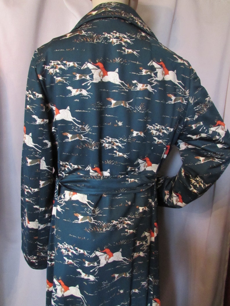 Trench Coat Hunt Theme Young Traditions 1970 Era Galloping Horses Chasing Dogs Riding Hunters Pine Green Brown Orange Vintage Fashions