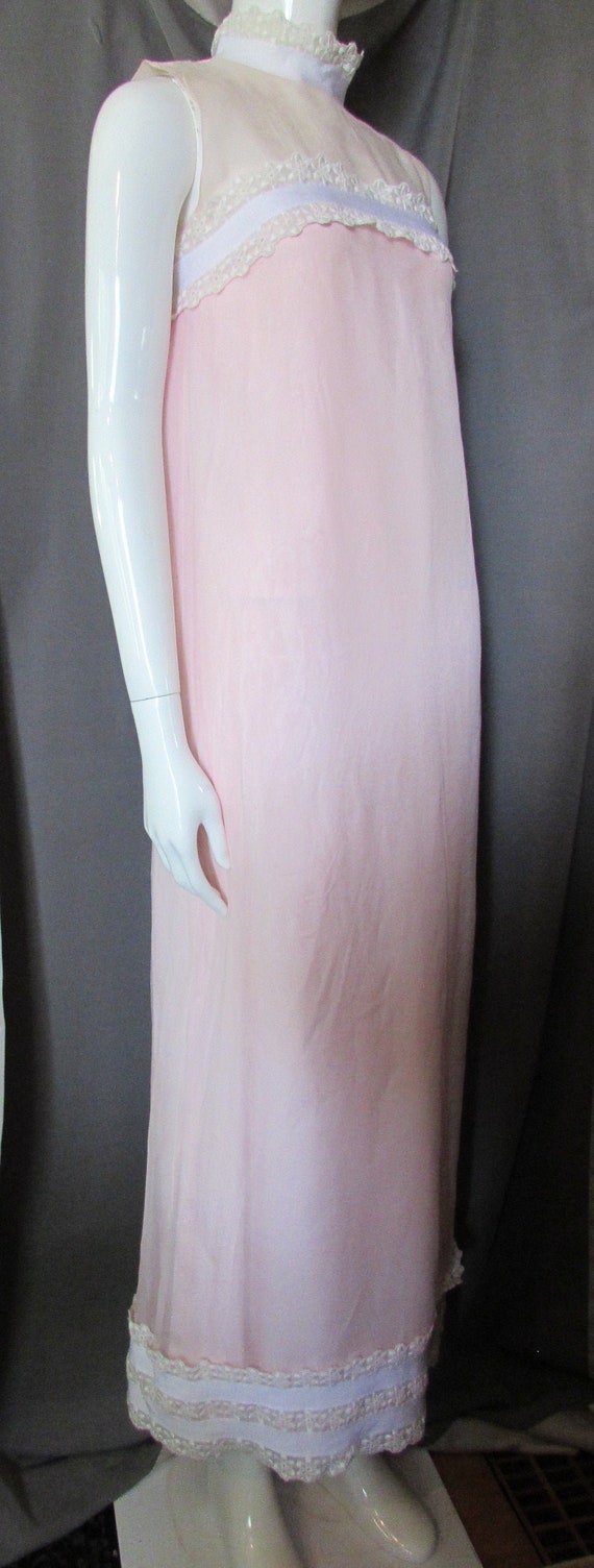 Vintage Gown Pretty in Pink Column Style White Rib