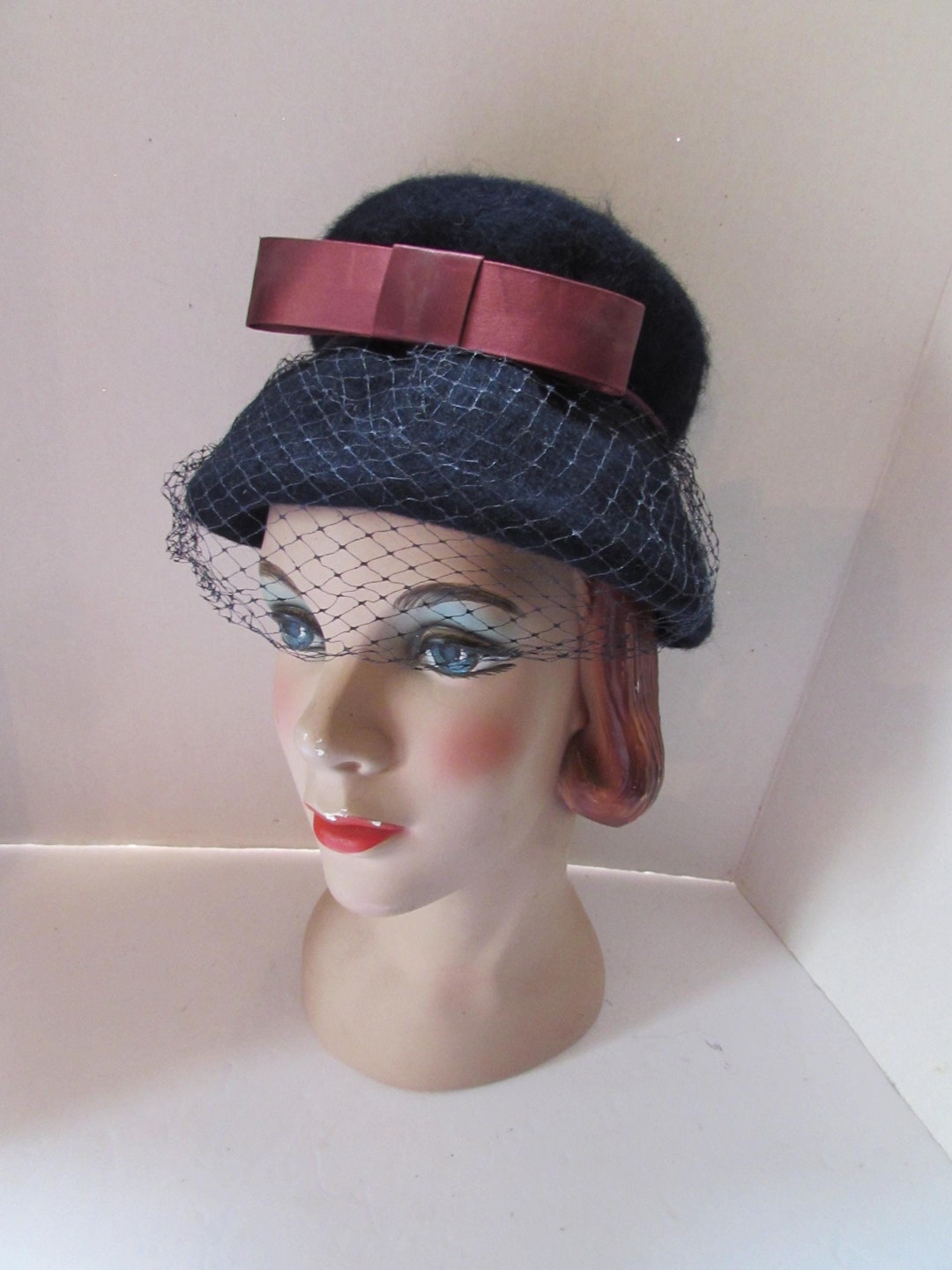 Mid Century Hat Bucket Style Hat Lampshade Style Hat  display picture 1