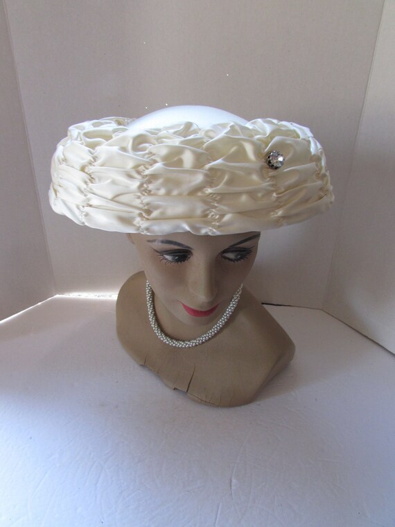 Buy Vintage Hat Cream Tone Mushroom Style Satin Poufs D  display picture 3