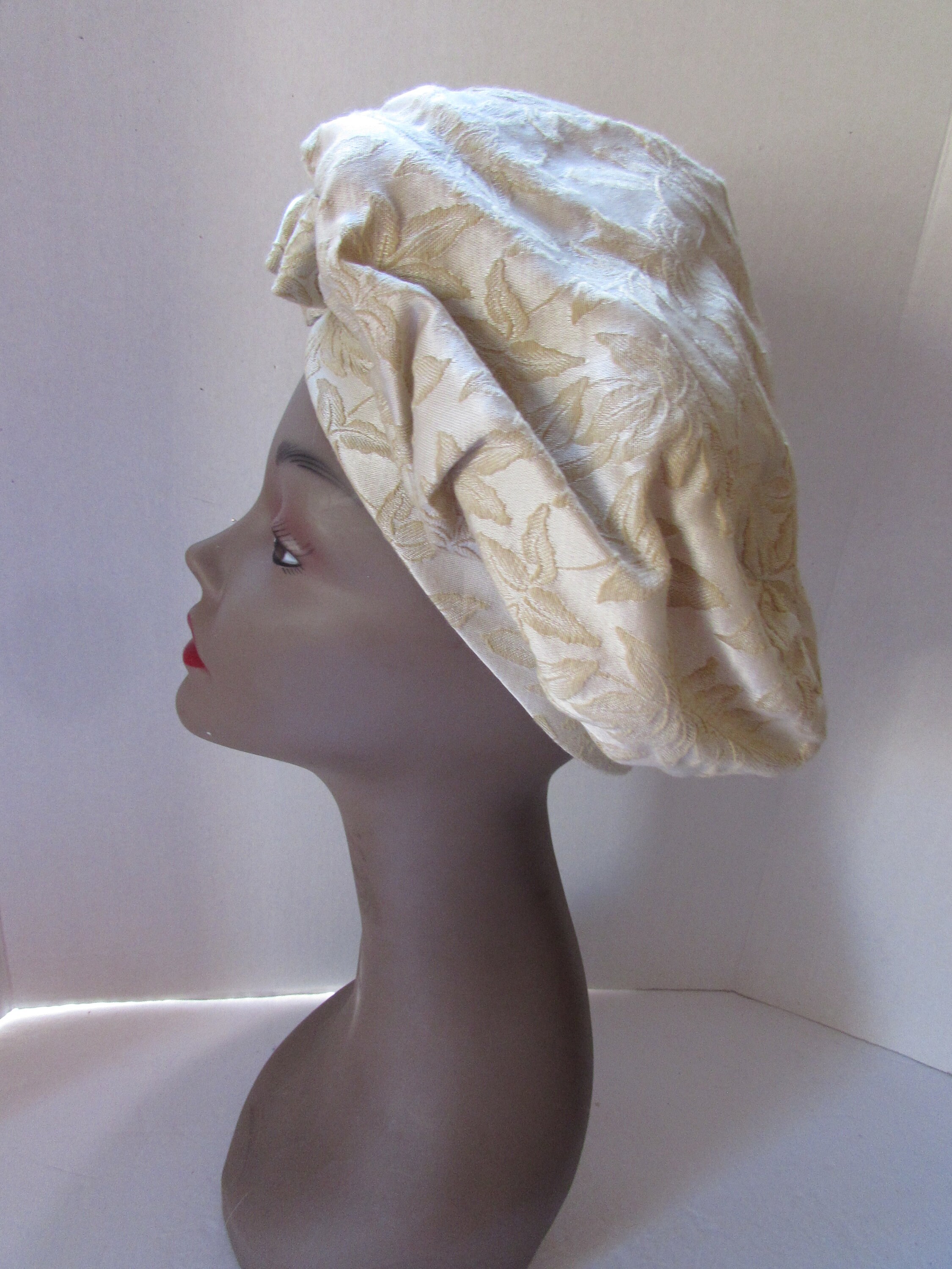 Vintage Hat 1960 Era Pouf Turban Gold Brocade Mid Century  display picture 3