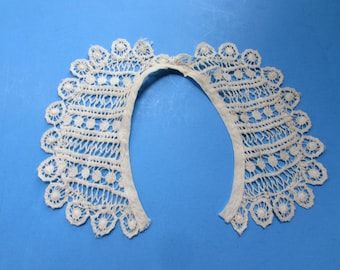 Vintage Collar Ladies Collar Detachable Collar White Lace Mid Century Design