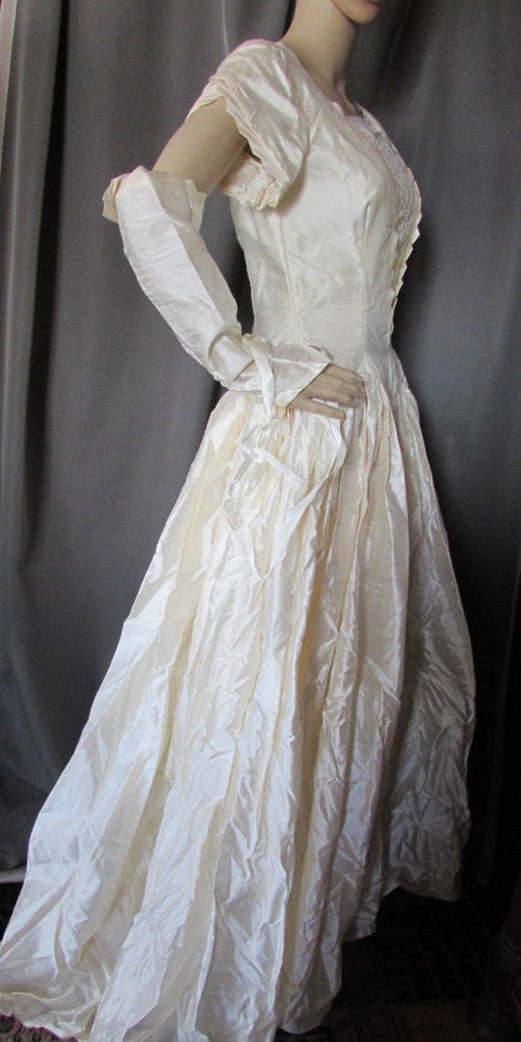 Vestido de novia luz de vela Shantung opera length guantes - Etsy España Vestido de novia luz de vela Shantung opera length guantes - Etsy España