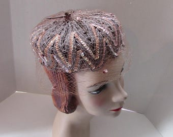 Vintage Sequin Bead Pillbox Hat With Veil, Vintage Hat  display picture 3