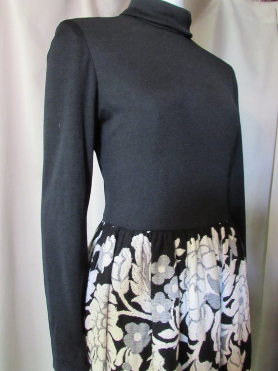 Maxi Skirt Mid Century Lounge Dress Black Knit To… - image 3