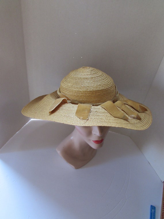 Vintage Hat Mid Century Style Portrait Hat Poppy Hats Maize  display picture 2