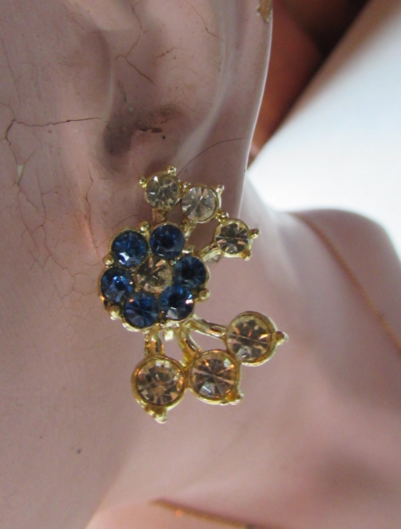 Jewelry Set Choker Necklace Screw BAck Earrings Blue Rhinestones Clear Rhinestones Stone Spray Mid Century Boxed Set image 6