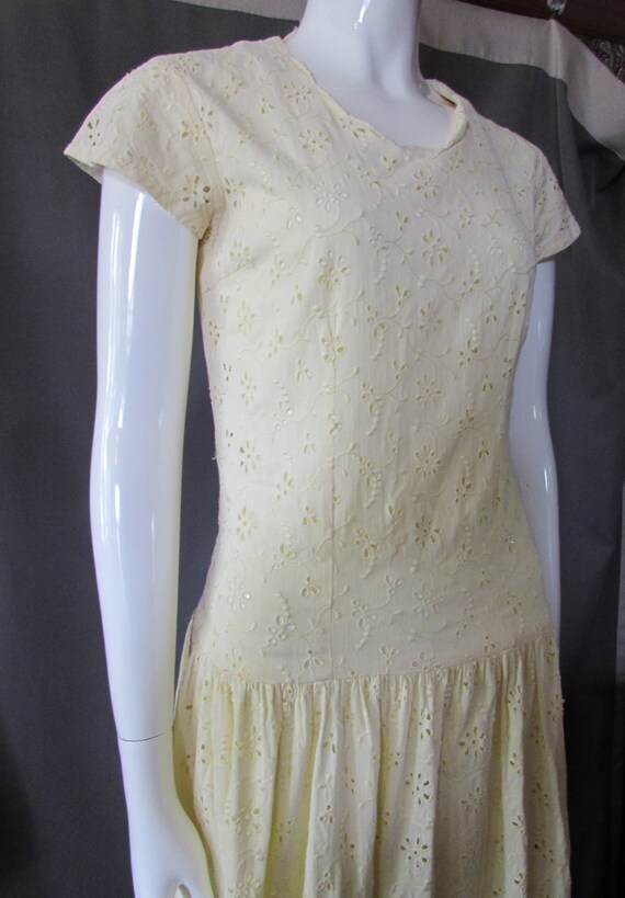 Vintage Dress Butter Yellow Eyelet Fabric Drop Waist Cap Sleeves Summer Dress Spring Dress